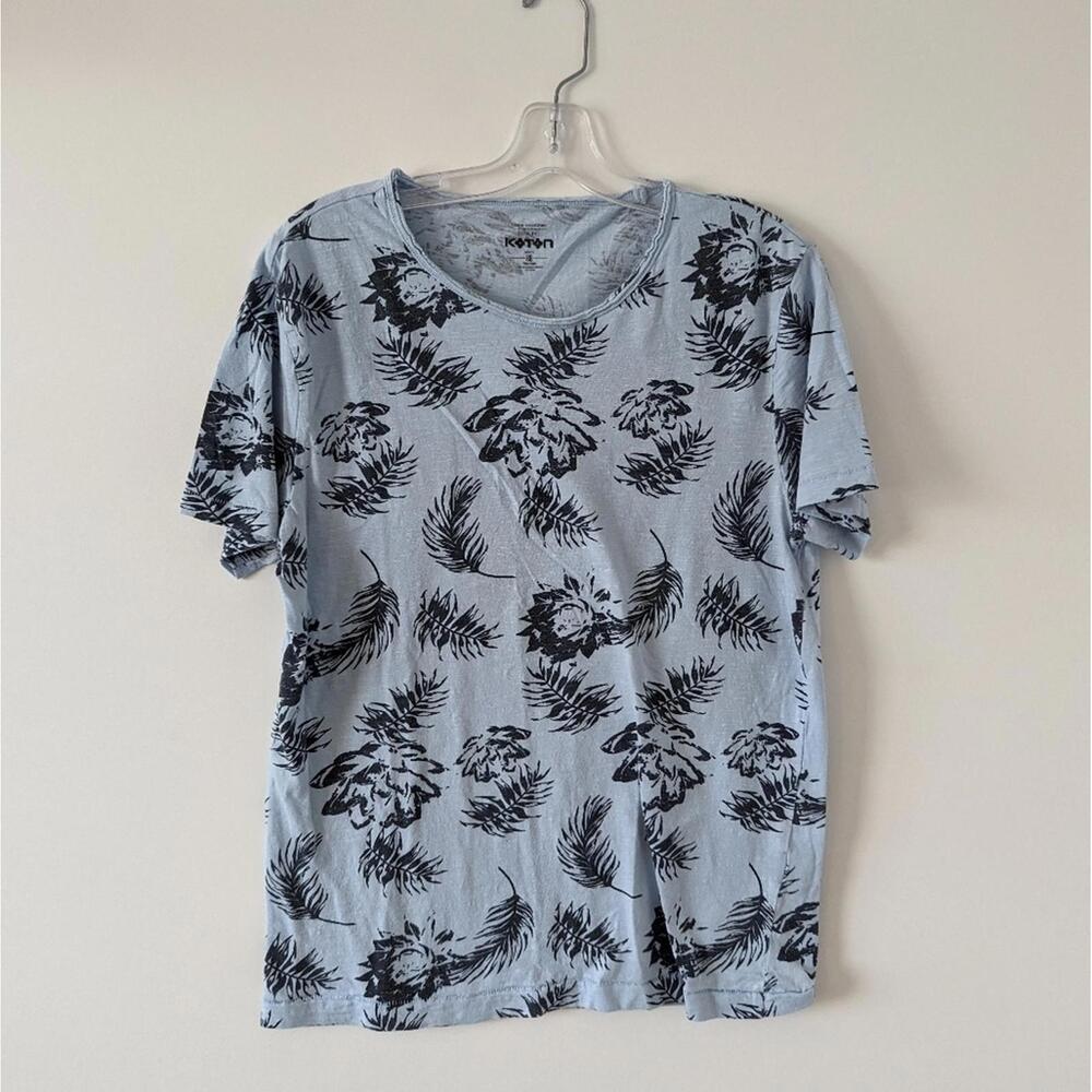 Koton Men's XL Light Wash Tropical Leaf Print T-Shirt, Slim Fit, Casual Style